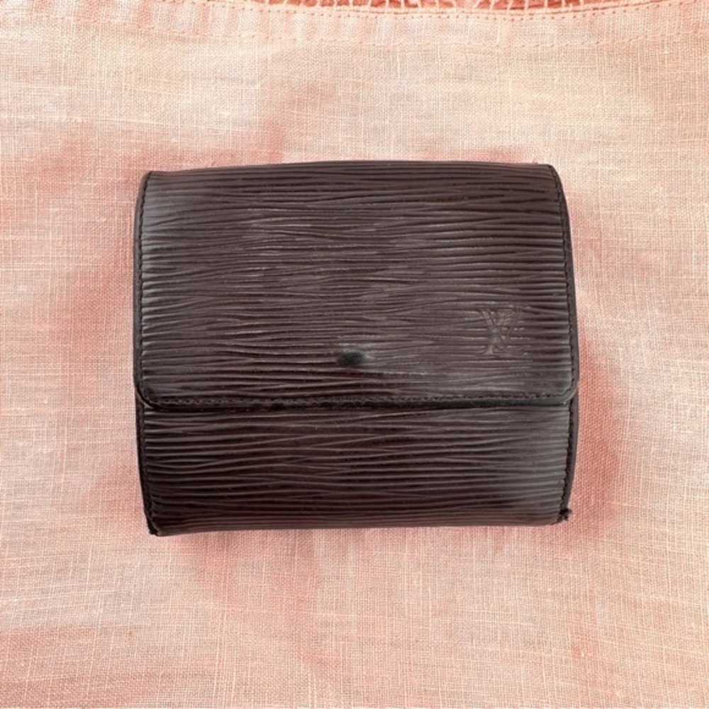 AUTHENTIC Louis Vuitton Marco Wallet. Dark brown.